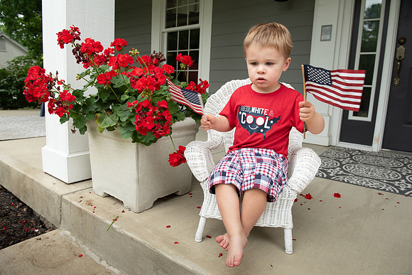 Patriotic_Cousins-9606-26