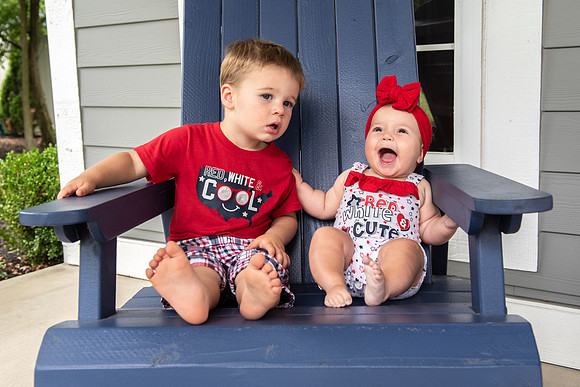 Patriotic_Cousins-9629-33