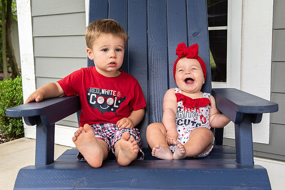 Patriotic_Cousins-9628-32